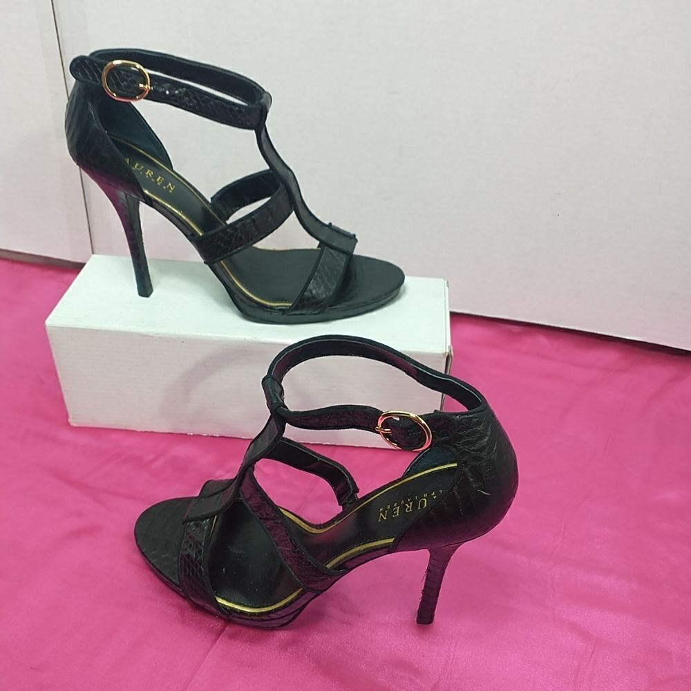 Lauren Ralph Lauren Women's SZ 9M Black Strappy Heels . Condition is Pre-owned. - Picture 2 of 9